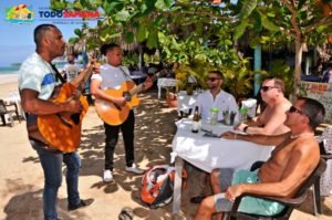 Restaurantes y Pizzerias en Playa Cosón